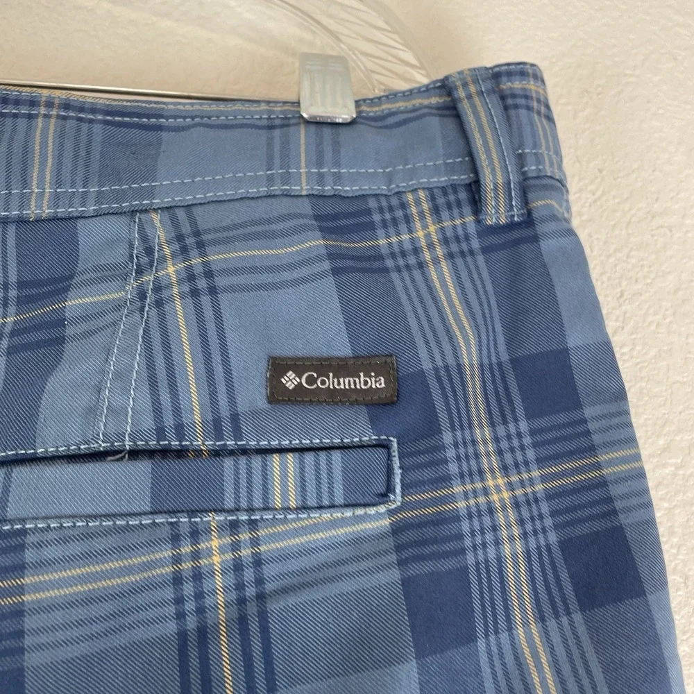 Columbia Shorts Mens Size 40 Blue Plaid Flat Front‎ Bermuda Chino Golf Preppy